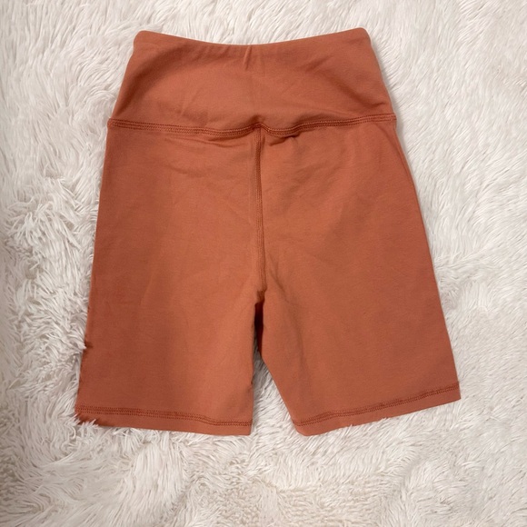 MATE The Label Stretch Biker Shorts - Picture 8 of 9